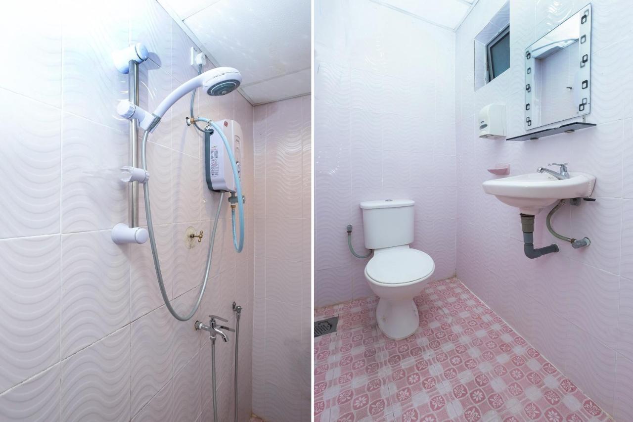 Oyo 89984 Noris Wang Homestay Лумут Экстерьер фото